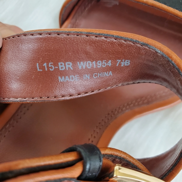 Cole Haan Sz 7.5 Delilah Sandal in Black Leather - Picture 9 of 11